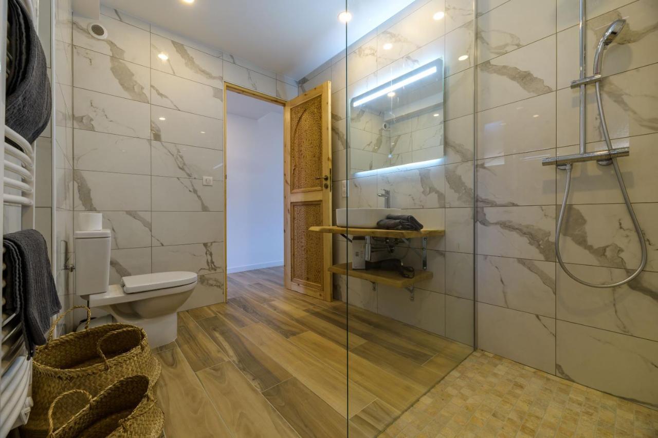 Residence Ochji Di Mare 普罗普里亚诺 外观 照片
