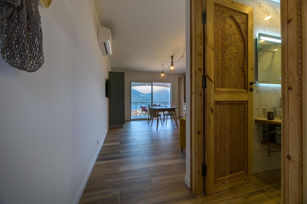 Residence Ochji Di Mare 普罗普里亚诺 外观 照片