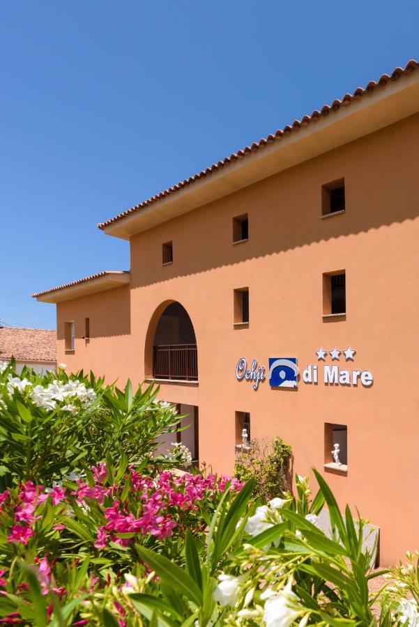 Residence Ochji Di Mare 普罗普里亚诺 外观 照片